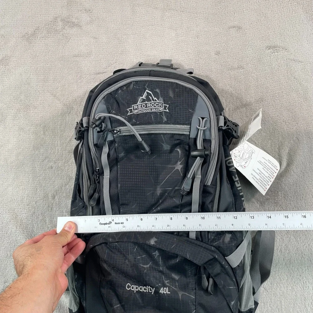 Red Rock Outdoor Gear Bluff Technical Backpack 40L Black Top‎ Loading NWT